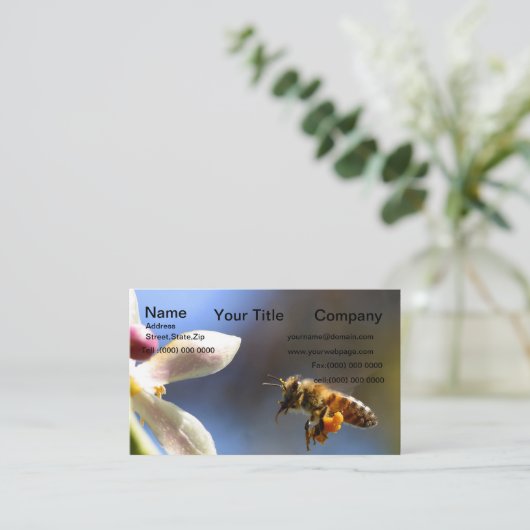 Carte De Visite Bumble Bee tout couvert de pollen (Debout devant)