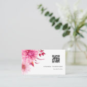 Carte De Visite Burgundy et Blush Aquarelle Florale QR Code (Debout devant)