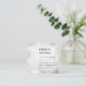 Carte De Visite Carré Bokeh | Studio de design (Debout devant)