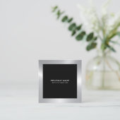 Carte De Visite Carré Bordure moderne en argent sur noir (Debout devant)