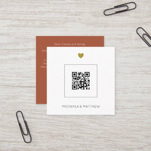 Carte De Visite Carré Budget Minimum QR Code Terracotta Mariage Invitati (Devant/Arrière en situation)