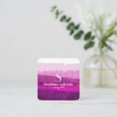 Carte De Visite Carré Chic professionnel Bourgogne et rose Monogramme (Debout devant)