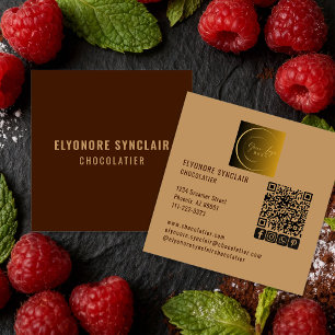 Carte De Visite Carré Code QR du logo social du chocolatier brun élégant