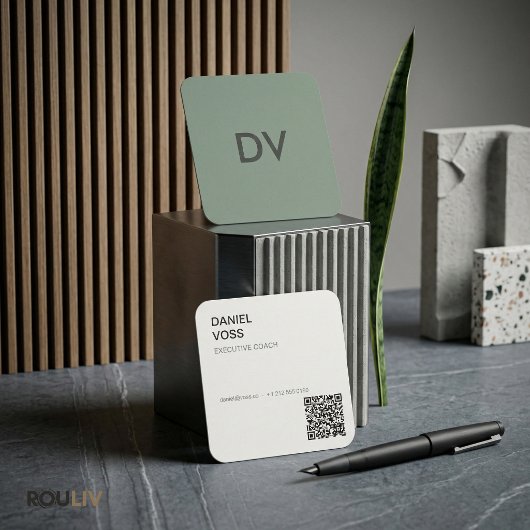 Carte De Visite Carré Code QR Minimal Moderne Vertical | Professionnel