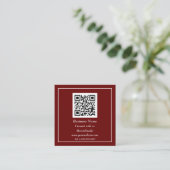 Carte De Visite Carré Code QR professionnel Scannable Bourgogne Maroon (Debout devant)