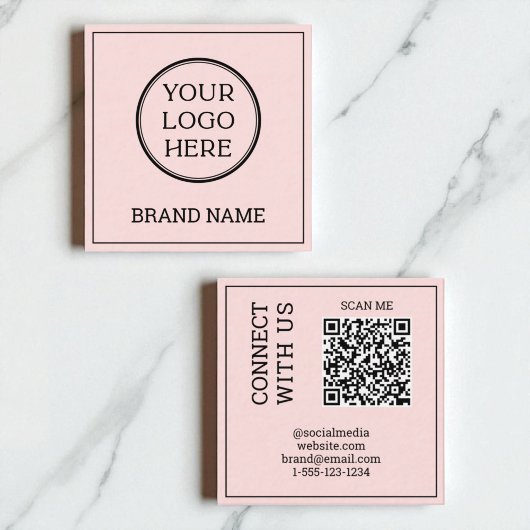 Carte De Visite Carré Code QR scannable Moderne Rose Pâle Noir Numérique
