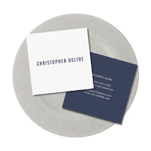 Carte De Visite Carré Consultant minimaliste professionnel en bleu foncé
