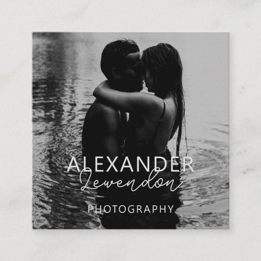 Carte De Visite Carré Élégant moderne noir script photo minimal QR Code (Devant)