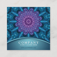 Fleur pourpre spirituelle, mer de bleu