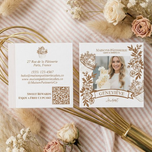 Carte De Visite Carré French Hand Drawn Floral Cupcake Bakery Photo
