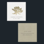 CARTE DE VISITE CARRÉ GLAMOROUS PALE OR LOTUS FLORAL MARIAGE SITE WEB<br><div class="desc">Si vous avez besoin d'une personnalisation ou d'autres éléments correspondants,  n'hésitez pas à me contacter à l'adresse yellowfebstudio@gmail.com</div>