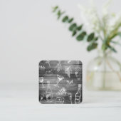 Carte De Visite Carré Illustrations de vin mou et panneau en bois noir b (Debout devant)