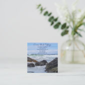 Carte De Visite Carré Location de vacances à Ocean Rock Beach House (Debout devant)