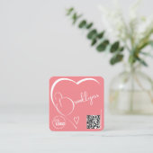 Carte De Visite Carré Logo Code QR Code Modèle Calligraphie rose Coeur b (Debout devant)
