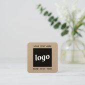 Carte De Visite Carré Logo simple et texte QR Code Kraft (Debout devant)