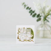Carte De Visite Carré Magnolias blanc Monogramme Floral (Debout devant)