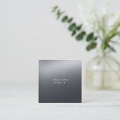 Carte De Visite Carré Moderne Professionnel Noir et Blanc Élégant Plain (Debout devant)