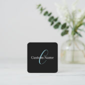 Carte De Visite Carré Monogramme de script cursif éditable Noir Bleu Bla (Debout devant)