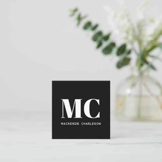 Carte De Visite Carré Monogramme moderne Initiales Nom Noir (Debout devant)