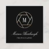 Carte De Visite Carré Photographe en or Chic Faux Logo Monogramme (Devant)