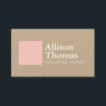 Carte De Visite Carré rose simple et minimal sur Kraft<br><div class="desc">Un design carte de visite moderne avec un carré rose simple et votre nom ou nom d'entreprise pour une esthétique minimaliste qui reste professionnelle et propre. Imprimé en encre blanche sur papier kraft pour une esthétique artisanale. Cette carte recto verso offre une grande place pour vos coordonnées à l'arrière. Parfait...</div>