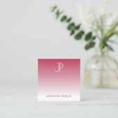 Carte De Visite Carré Tendance Couleur Viva Magenta Monogramme initial (Debout devant)