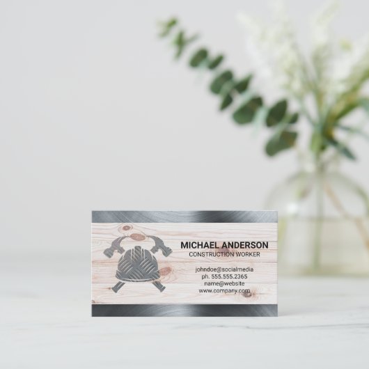 Carte De Visite Casquette dur Hammers | Acier | Bois | Constructio (Debout devant)