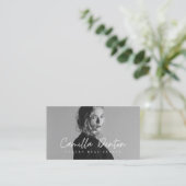 Carte De Visite Charcoal Grey Script moderne Luxe Immobilier (Debout devant)
