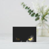 Carte De Visite Chat Alpha avec regard mortel sur noir (Debout devant)