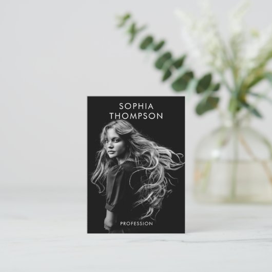 Carte De Visite Chic tendance noir blanc professionnel photo QR Co (Debout devant)