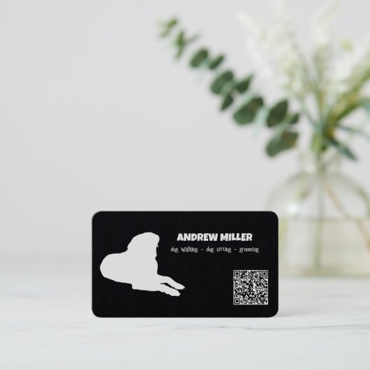 Carte De Visite Chien marchant Chien Sitter QR (Debout devant)