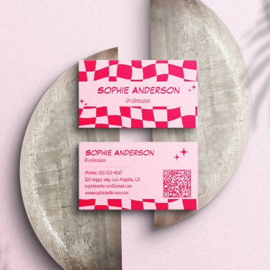 Carte De Visite Code QR à damier rose et rouge rétro