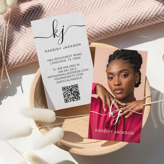 Carte De Visite Code QR à monogramme de script élégant pour photo 