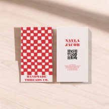 Code QR à motif à carreaux rouge rose fait main