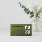 Carte De Visite Code QR à motif géométrique en maille vert armée (Debout devant)