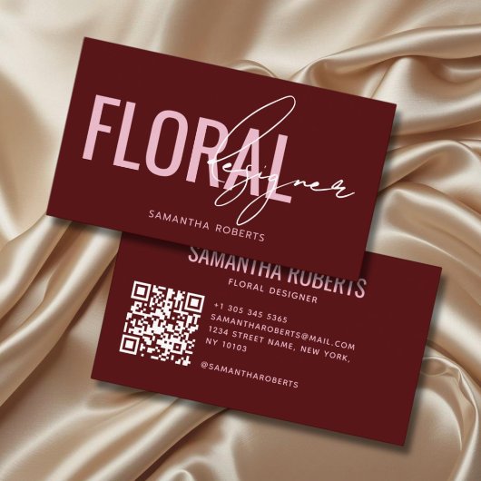 Carte De Visite Code QR de designer floral moderne rouge