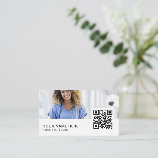 Carte De Visite Code QR de l'infirmière (Debout devant)