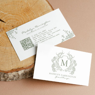 Carte De Visite Code QR de monogramme à couronne florale vert saug