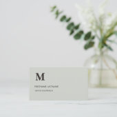Carte De Visite Code QR de monogramme d'entreprise vert sauge mini (Debout devant)