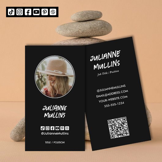 Carte De Visite Code QR d'influenceur sur les médias sociaux