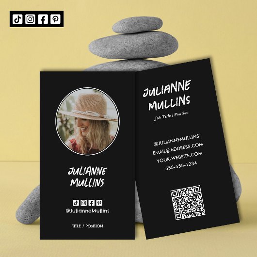 Carte De Visite Code QR d'influenceur sur les médias sociaux