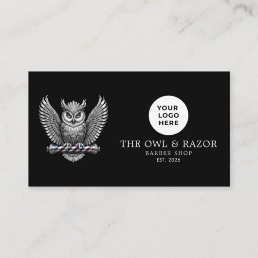 Carte De Visite Code QR du logo de barbier professionnel Silver Ow (Devant)