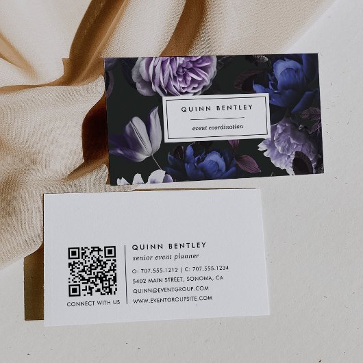 Carte De Visite Code QR élégant violet foncé floral