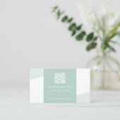 Carte De Visite Code QR géométrique simple vert sauge (Debout devant)