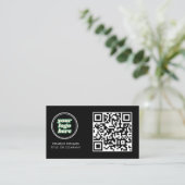 Carte De Visite Code QR Logo d'entreprise | Noir Moderne Professio (Debout devant)