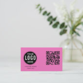 Carte De Visite Code QR Logo d'entreprise | Rose Chaud Moderne (Debout devant)