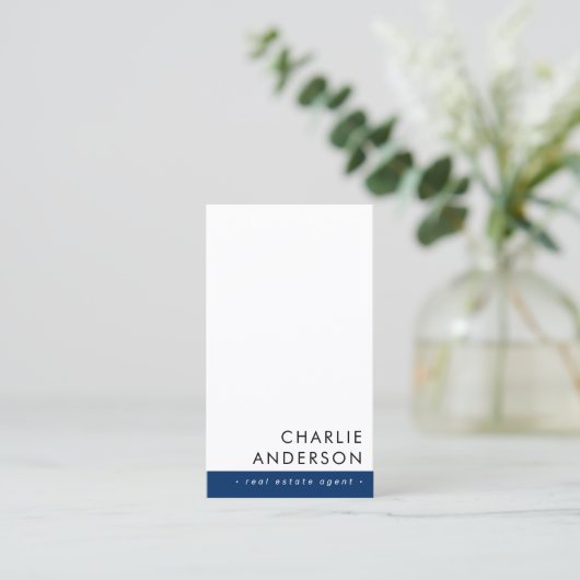 Carte De Visite Code QR minimal moderne bleu foncé blanc vertical (Debout devant)