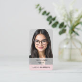 Carte De Visite Code QR photo d'agent immobilier féminin (Debout devant)