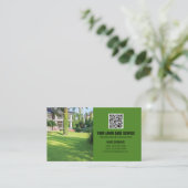 Carte De Visite Code QR Réseau de soins de pelouse moderne (Debout devant)