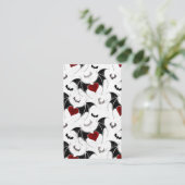 Carte De Visite Coeur d'Halloween avec ailes de chauve-souris noir (Debout devant)